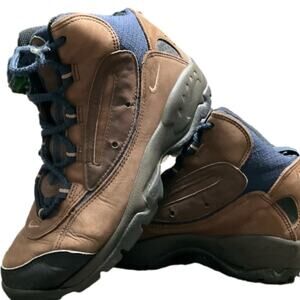 Nike Air Athletic CG Women’s Vintage Brown Blue Hiking Boots